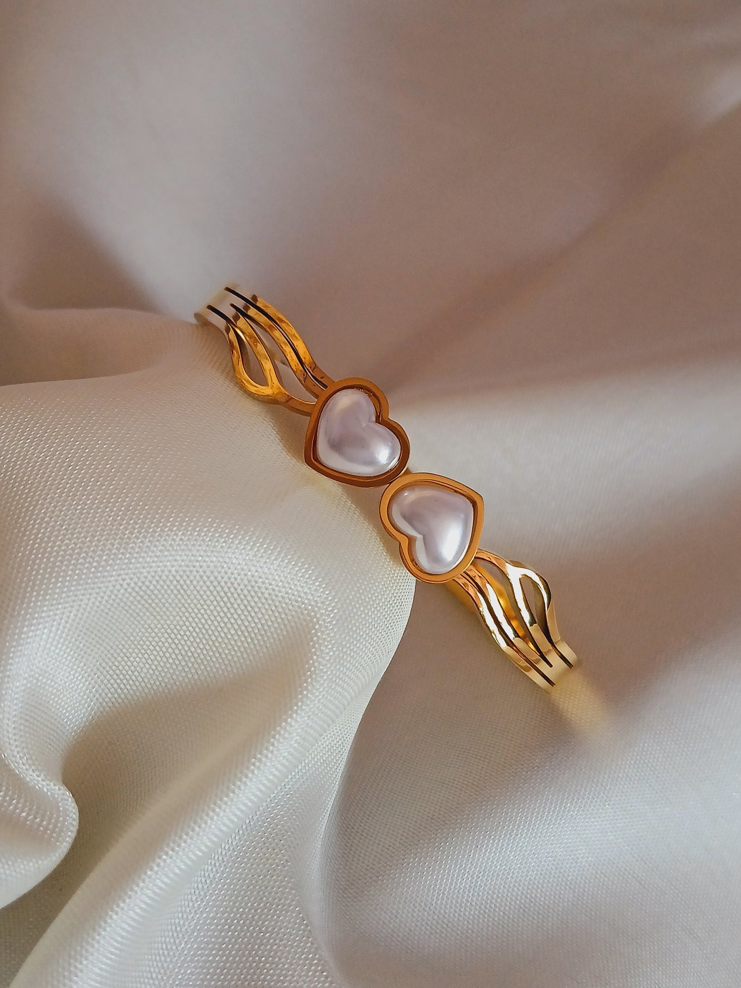 Pearl hearts