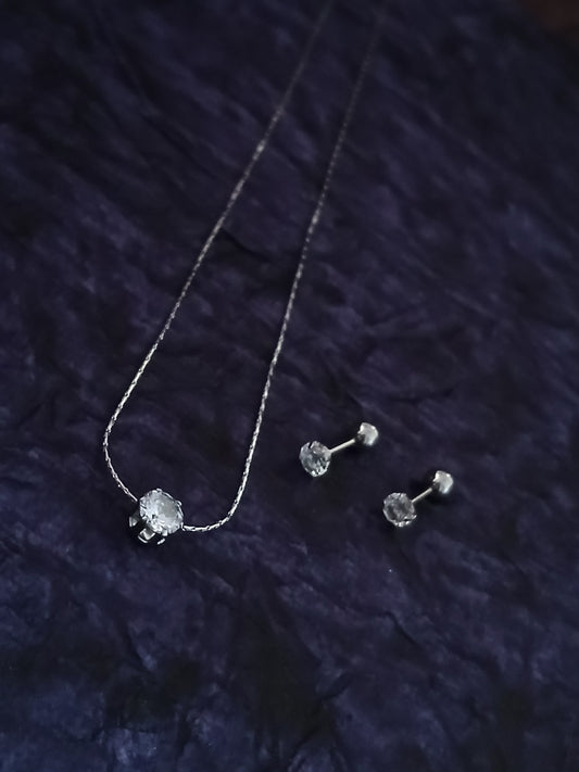 Halo diamond Platinum necklace - 18K Gold plated