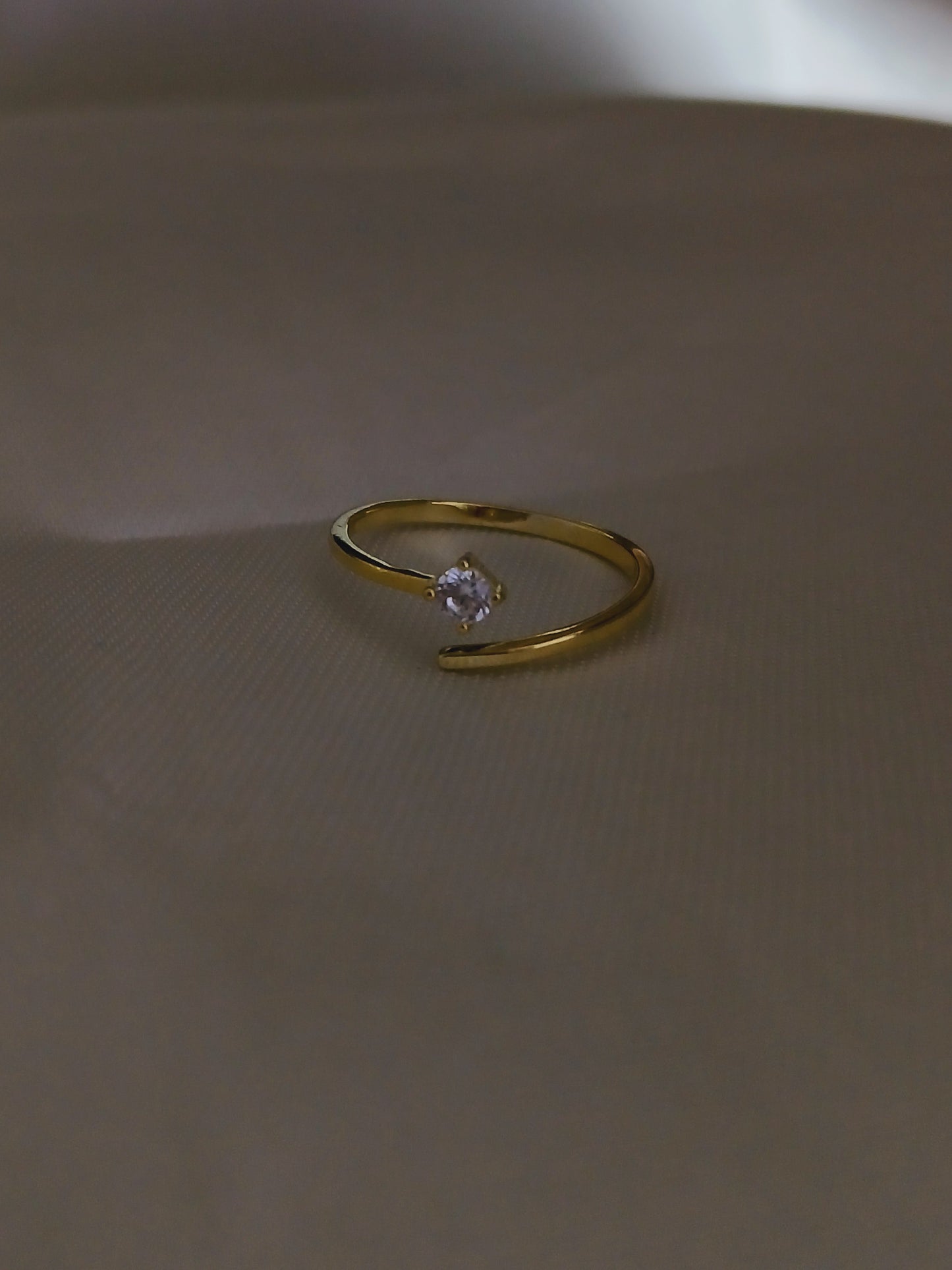 Dainty diamond ring- 925 silver