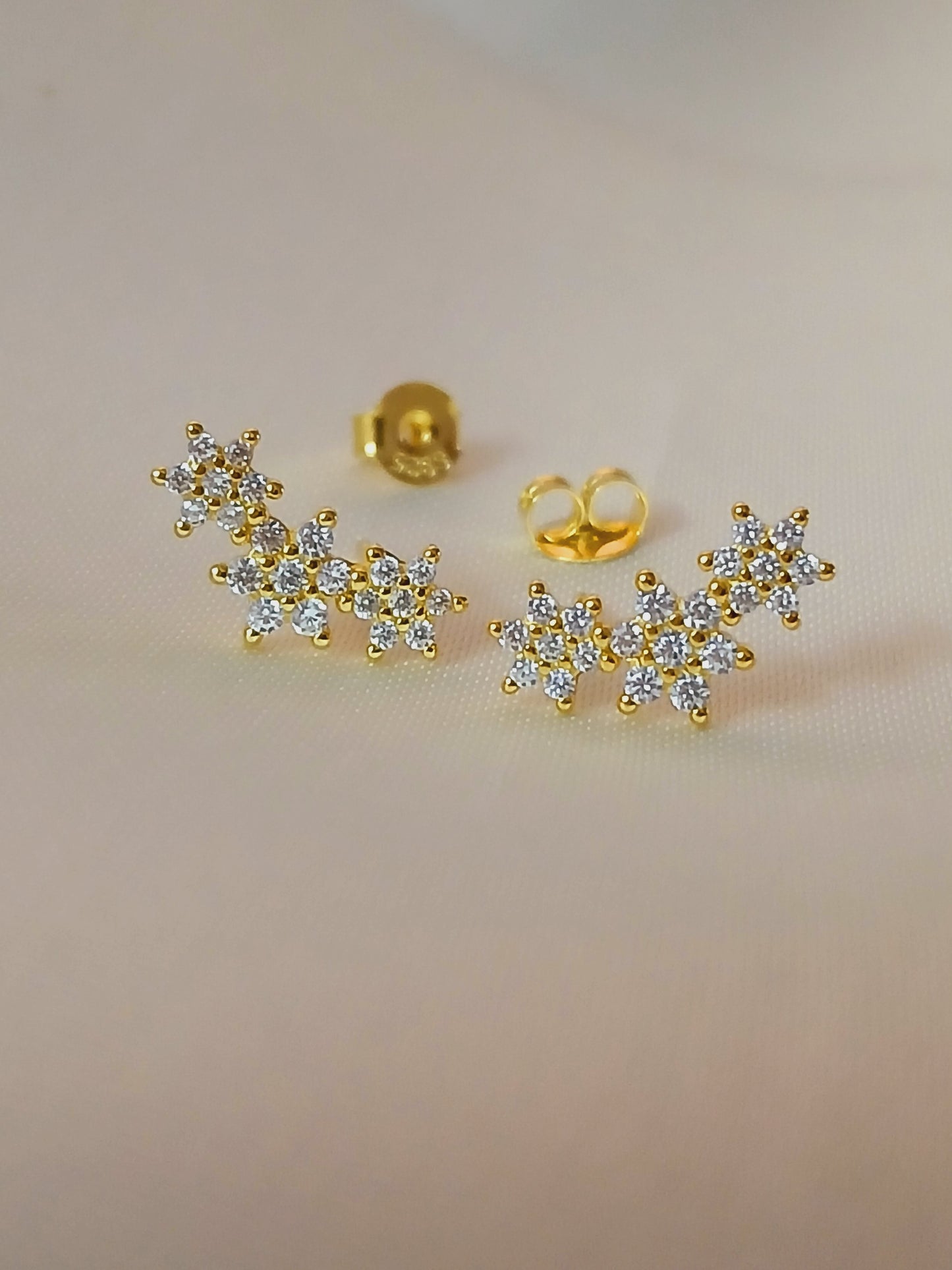 Diamond star stud - 925 silver