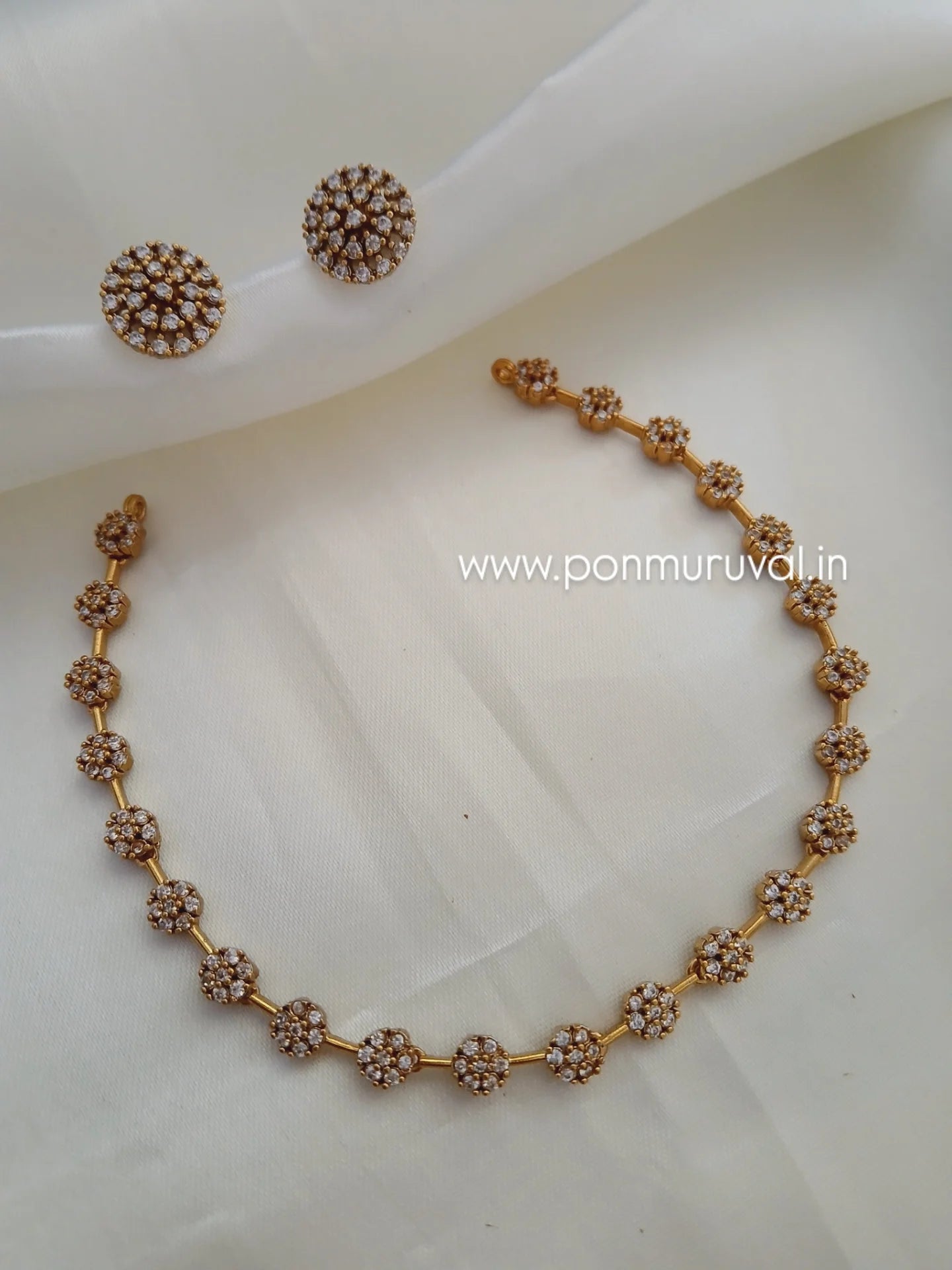 Dotted diamonds - Diamond replica