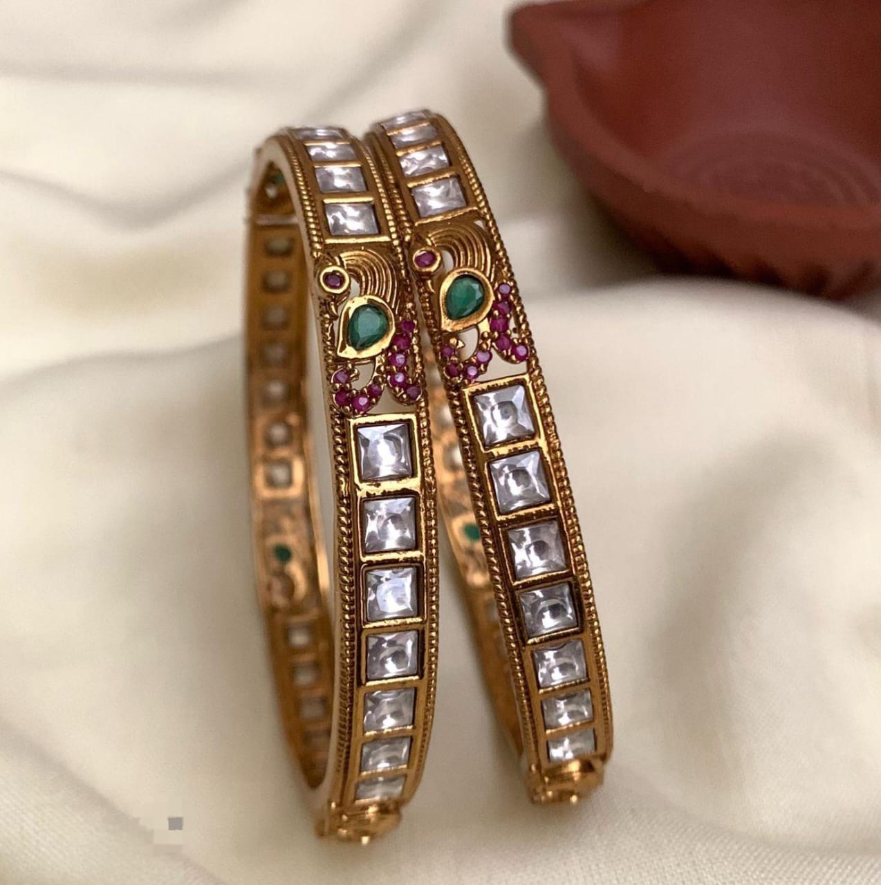 Polki Antique Bangle