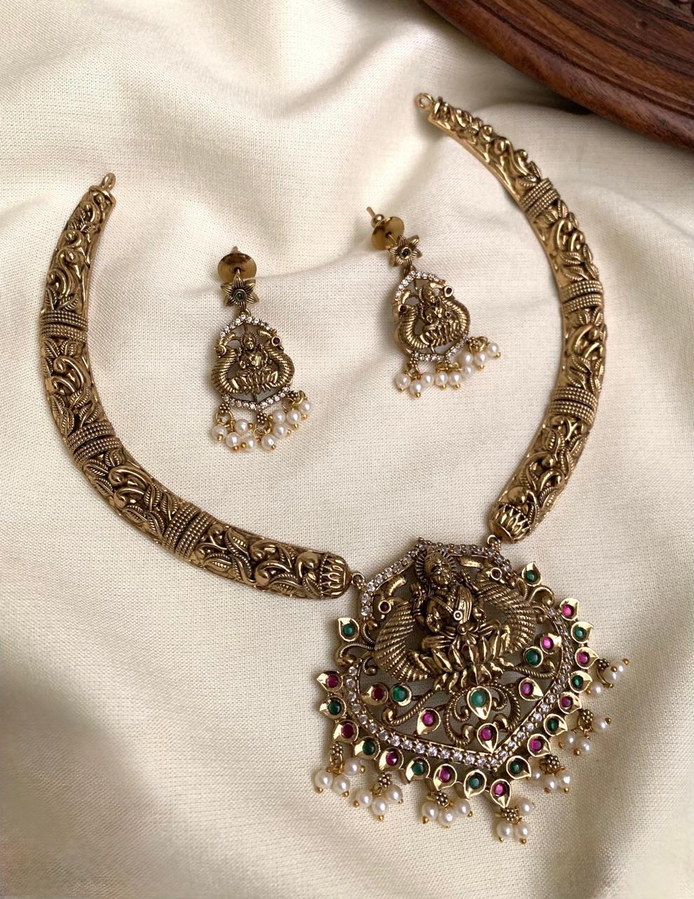 Vainava antique hasli necklace