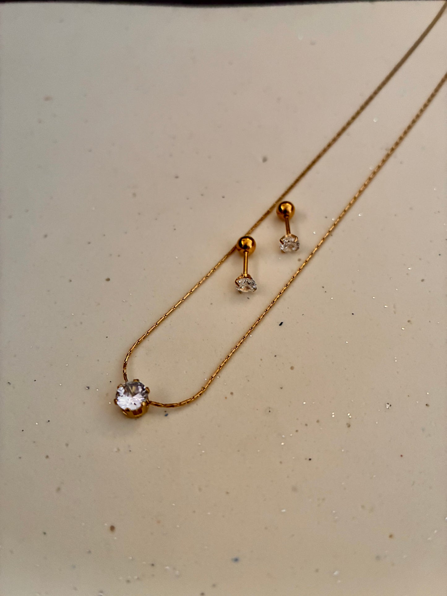 Halo diamond Gold necklace - 18K Gold plated