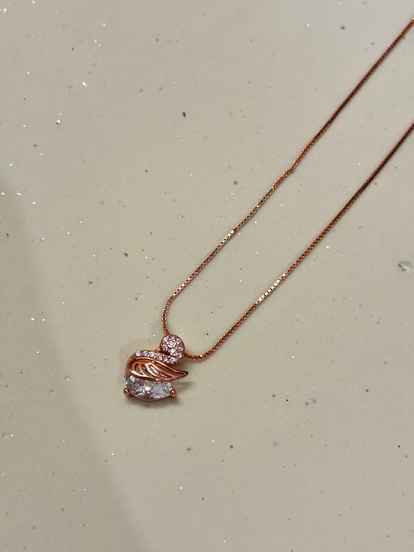 Rosegold swan necklace - 92.5 silver