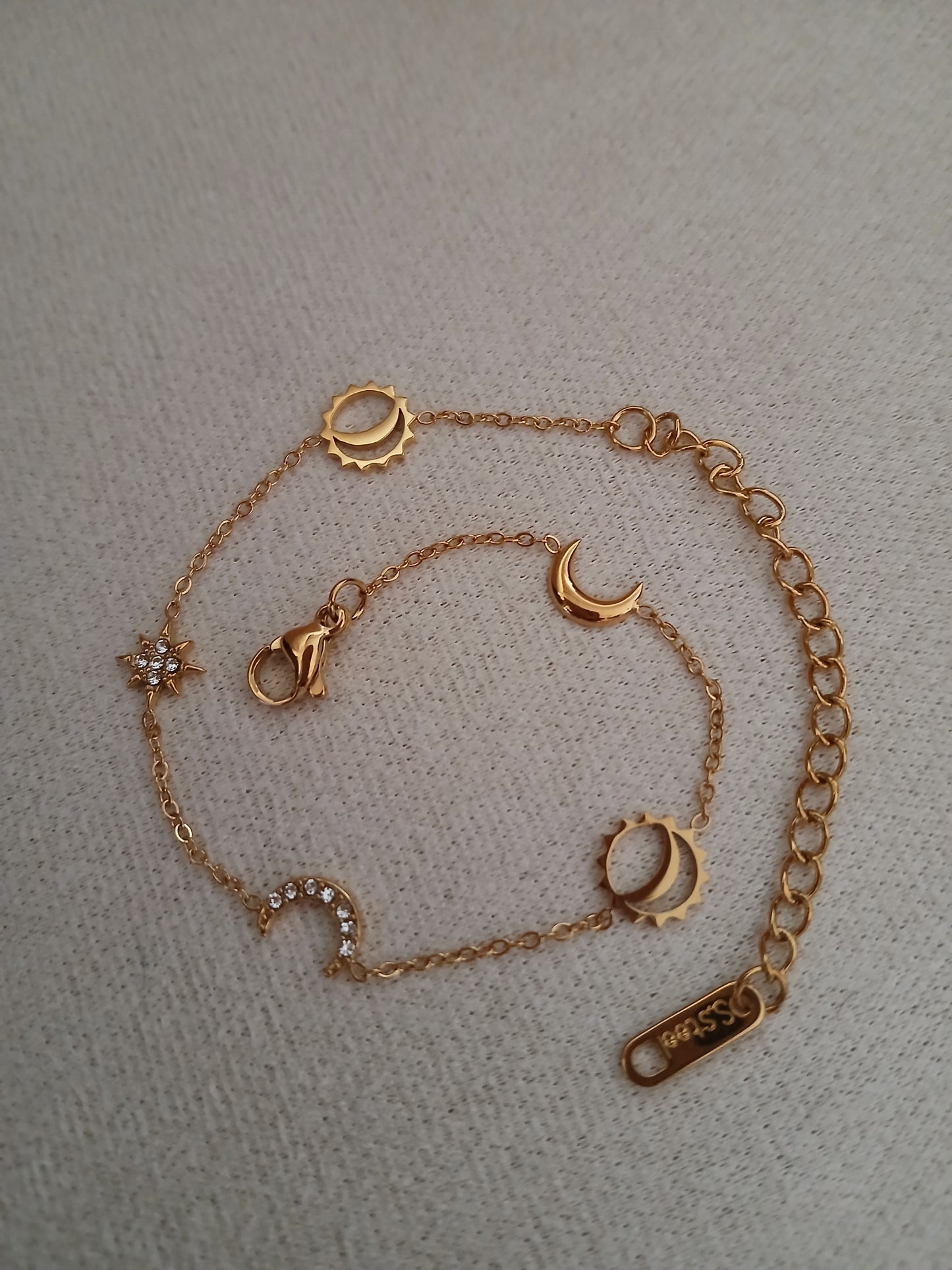Dainty bracelets