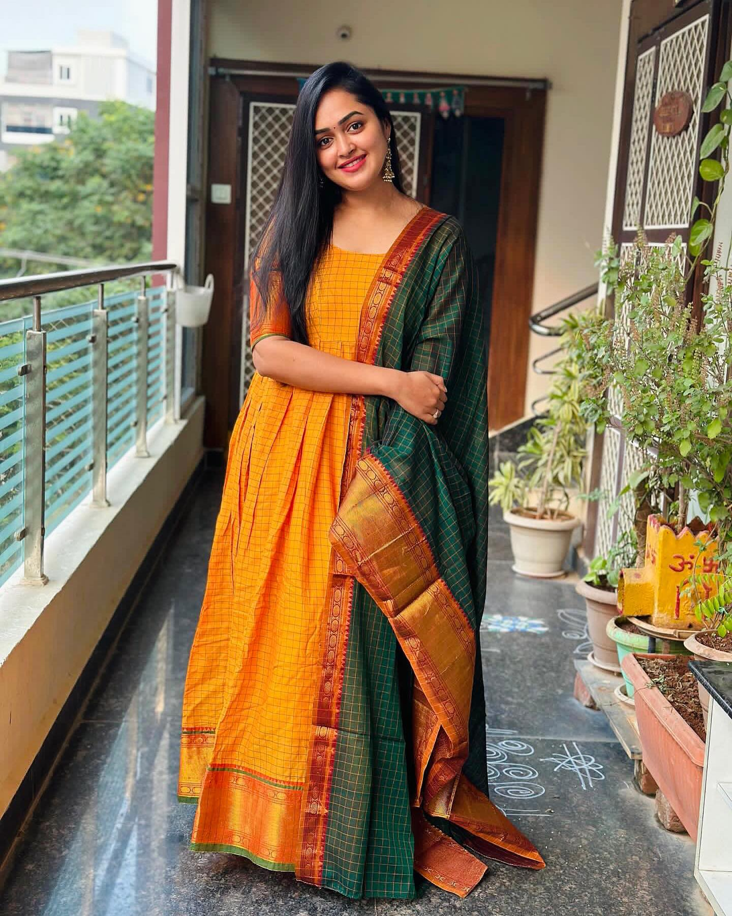 UNSTITCHED LONG DRESS
