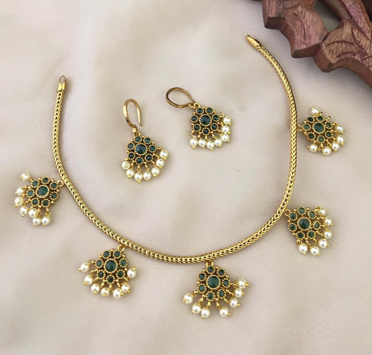 Five drops Addigai - Antique necklace