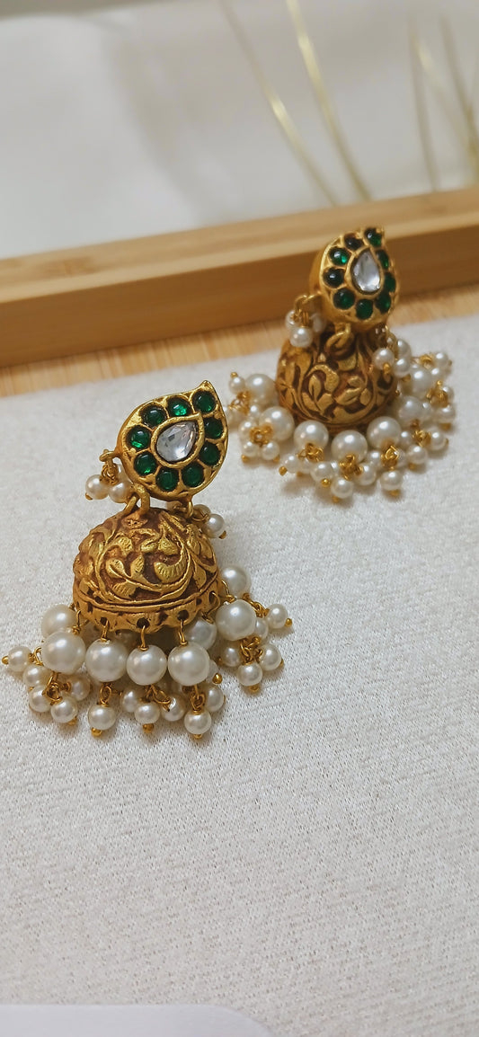 MangoPearl Jhumka