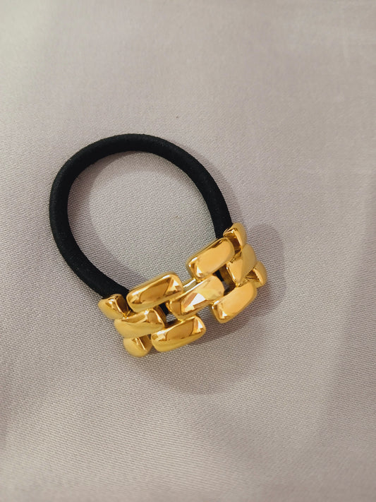 Channel haircuff