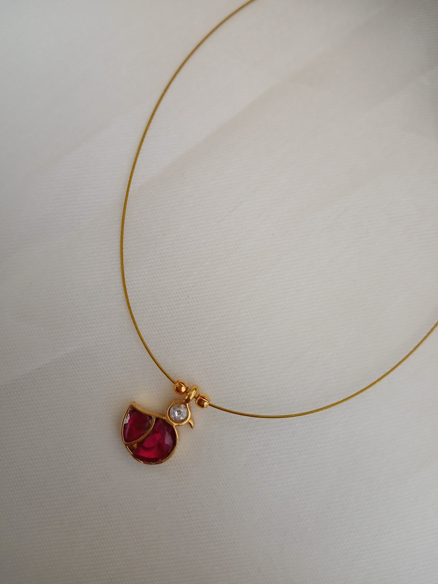 Jadau Duck - Invisible necklace