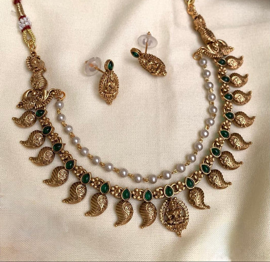 Mango & pearl two layer necklace