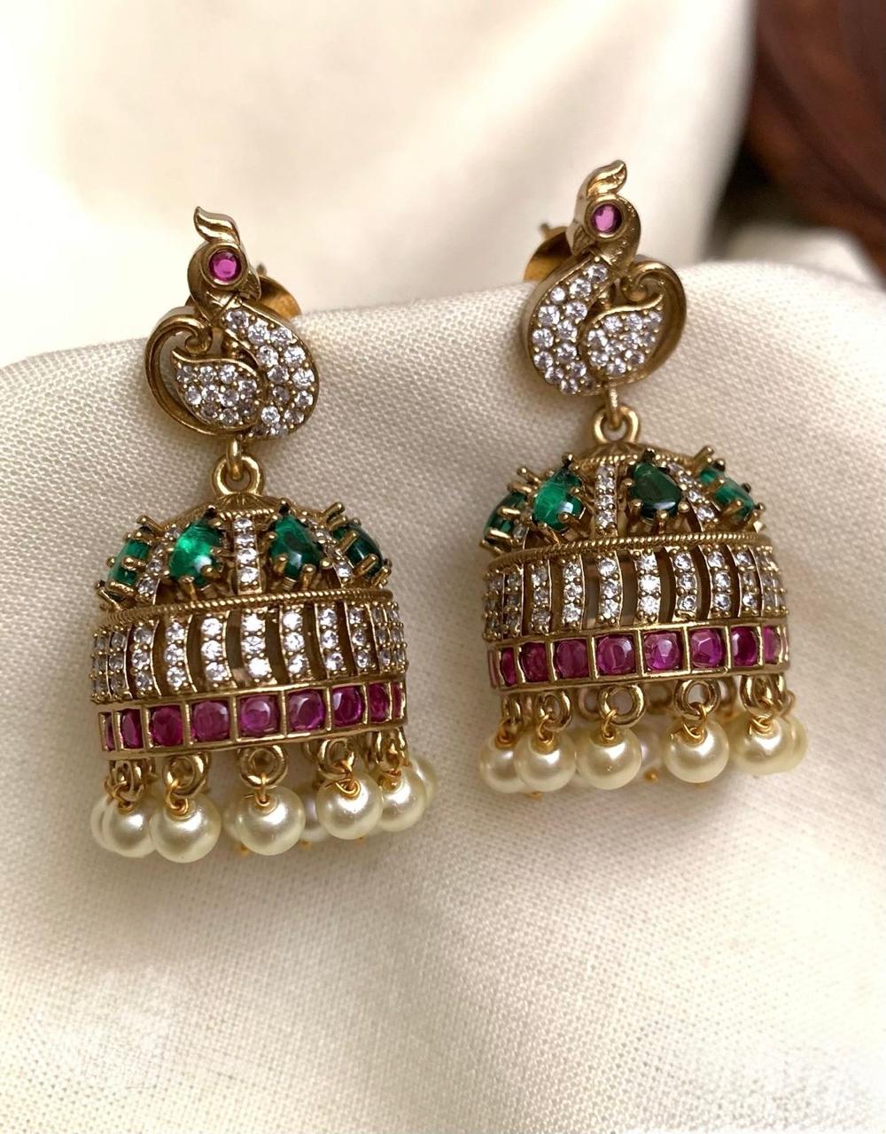 Mini Swan Jhumka