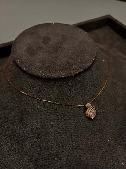 Rosegold swan necklace - 92.5 silver