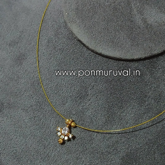 White arrow - Invisible necklave