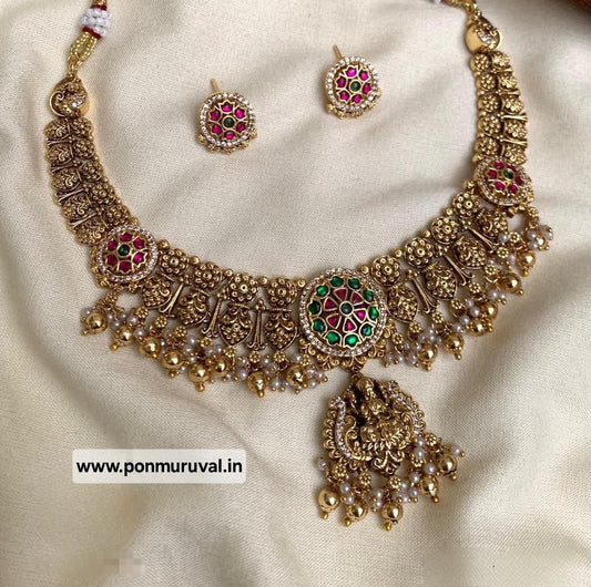 Butta antique Mid length Necklace