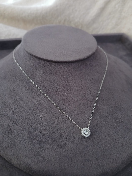 Classic solitaire short necklace - 925 silver