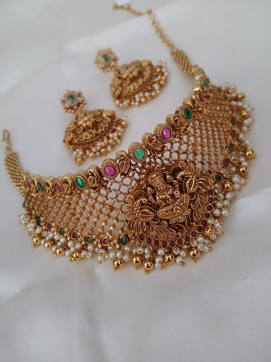 Pearl bridal choker neckset