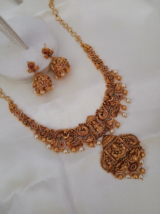 Anika long antique necklace